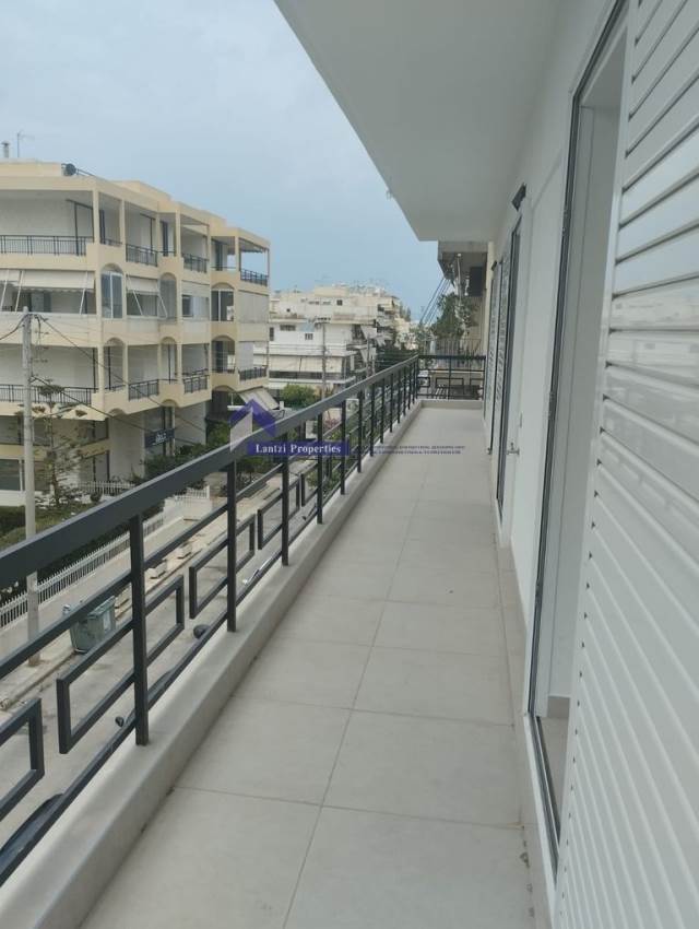 (For Sale) Residential Floor Apartment || Athens South/Glyfada - 140 Sq.m, 3 Bedrooms, 500.000€ 