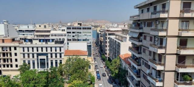 (For Rent) Commercial Commercial Property || Piraias/Piraeus - 233 Sq.m, 1.800€ 