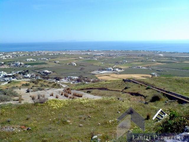 (For Sale) Land Plot || Cyclades/Santorini-Thira - 12.000 Sq.m, 3.000.000€ 