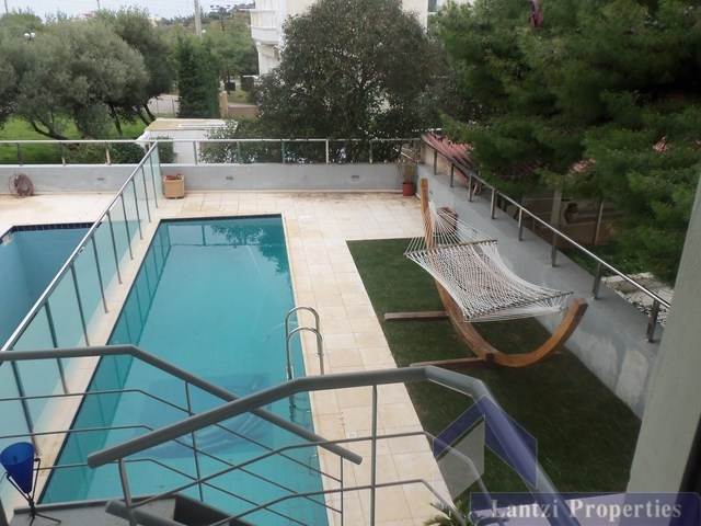 (For Sale) Residential Maisonette || East Attica/Voula - 265 Sq.m, 5 Bedrooms, 1.000.000€ 