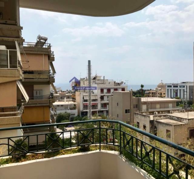 (For Sale) Residential Floor Apartment || Athens South/Glyfada - 165 Sq.m, 3 Bedrooms, 750.000€ 