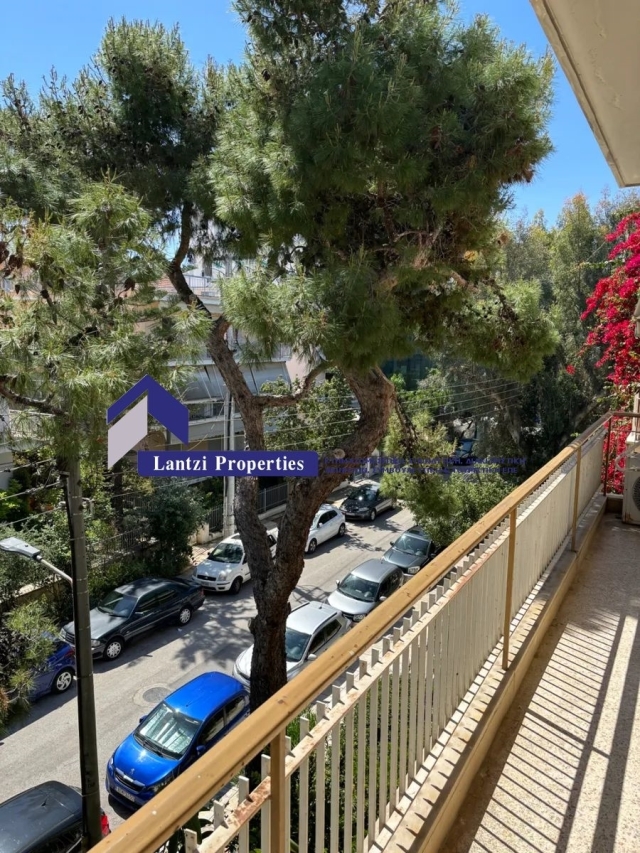 (For Sale) Residential Apartment || Athens South/Palaio Faliro - 132 Sq.m, 4 Bedrooms, 335.000€ 