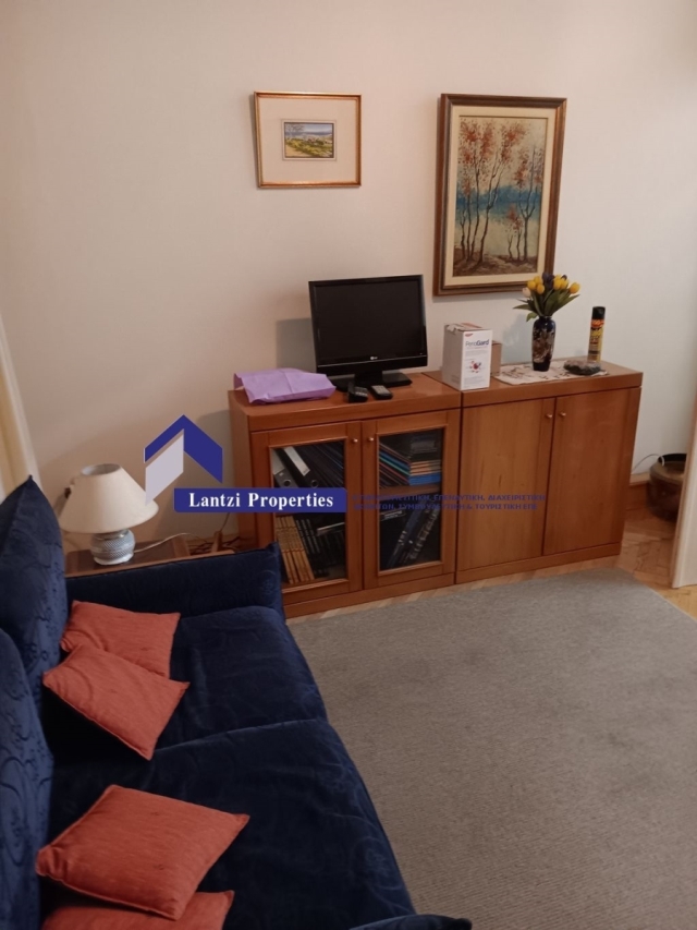 (For Sale) Residential Apartment || Athens South/Nea Smyrni - 74 Sq.m, 2 Bedrooms, 145.000€ 
