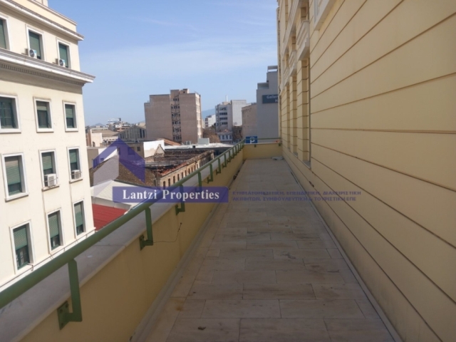 (For Rent) Commercial Building || Piraias/Piraeus - 440 Sq.m, 5.000€ 
