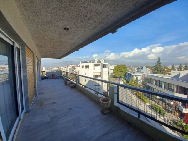 (Προς Πώληση) Κατοικία Οροφοδιαμέρισμα || Αθήνα Βόρεια/Ηράκλειο - 200 τ.μ, 4 Υ/Δ, 348.000€ 