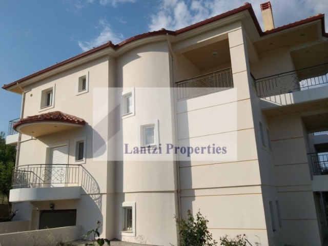 (For Sale) Residential Maisonette || Achaia/Akrata - 163 Sq.m, 4 Bedrooms, 400.000€ 