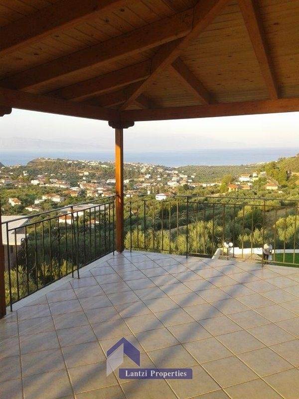 (Προς Πώληση) Κατοικία Μεζονέτα || Ν. Αχαϊας/Ακράτα - 290 τ.μ, 5 Υ/Δ, 470.000€ 