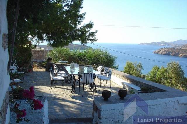 (Προς Πώληση) Κατοικία Μονοκατοικία || Δωδεκάνησα/Πάτμος - 170τ.μ, 3Υ/Δ, 850.000€ 